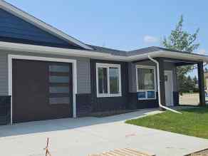 Row/Townhouse Downtown Lacombe homes