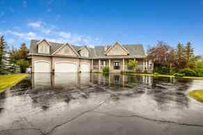 Detached Rural Foothills County homes