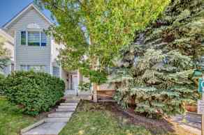 Row/Townhouse Strathcona homes