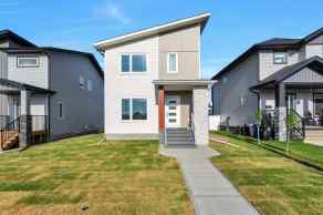 Detached Aurora homes