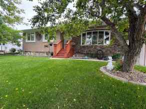 Detached Fox Creek homes