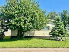 Detached Whitecourt homes