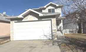 Detached Parkridge Estates homes