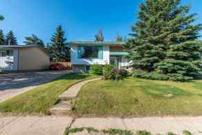 Just listed Steele Heights homes for sale new 5205 32 Street  in Steele Heights Lloydminster