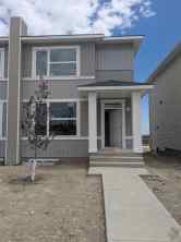 Semi Detached (Half Duplex) Crossfield homes
