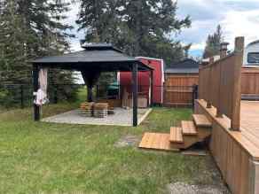 Recreational Rural Mountain View County homes