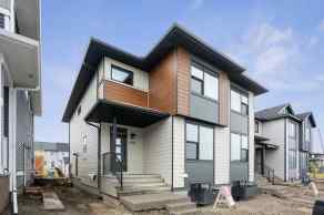 Semi Detached (Half Duplex) Savanna Saddle Ridge homes