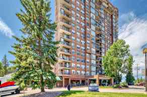 Apartment Point McKay homes