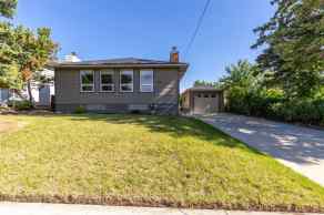 Detached Cardston homes