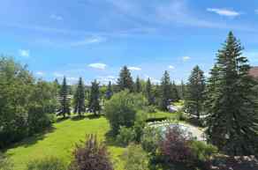 Apartment Rideau Park homes
