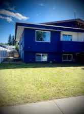 Semi Detached (Half Duplex) Sylvan Lake homes