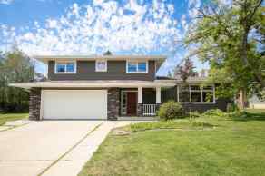 Detached Pines homes