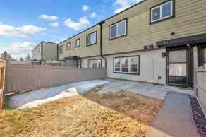Row/Townhouse Glenbrook homes