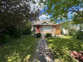 Detached Balmoral homes