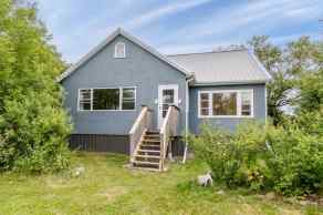 Detached Ardley homes