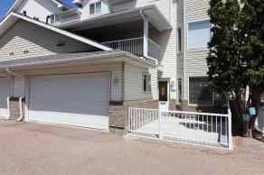 Row/Townhouse River Flats homes