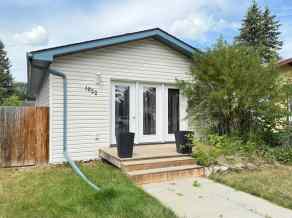 Detached Vermilion homes