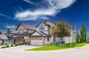 Detached Aspen Woods homes