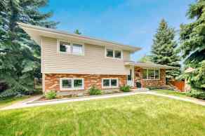 Detached Canyon Meadows homes