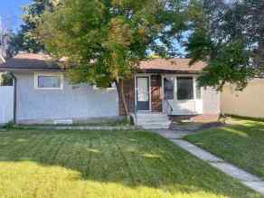 Detached Edson homes