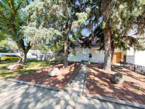 Just listed Winston Churchill homes for sale new 645 16 Street N in Winston Churchill Lethbridge