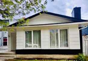 Detached Midnapore homes