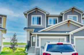 Semi Detached (Half Duplex) Vantage Rise homes