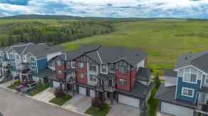 Row/Townhouse Jumping Pound Ridge homes