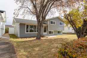 Detached Downtown Lacombe homes