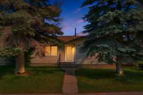 Detached Maplewood homes