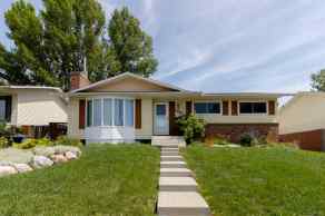 Just listed Varsity homes for sale new 5003 Vantage Crescent NW in Varsity Calgary
