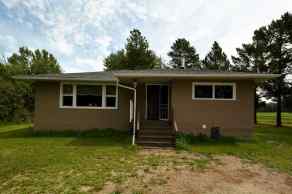 Detached MacKay homes