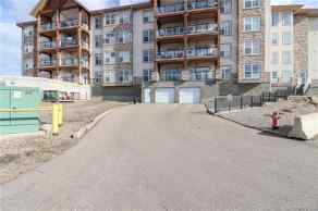Apartment Riverside homes
