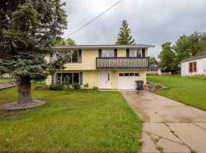 Detached Pincher Creek homes