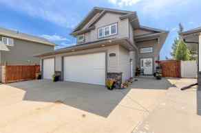Detached Blackfoot homes