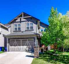 Detached Davy Creek homes