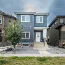 Just listed Ravenswood homes for sale new 333 Ravenstern Link SE in Ravenswood Airdrie