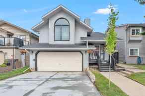 Detached Meadowbrook homes