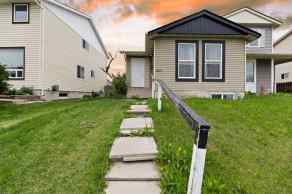 Semi Detached (Half Duplex) Falconridge homes