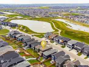 Detached Lewisburg homes