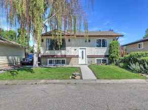 Detached Lynnwood Ridge homes