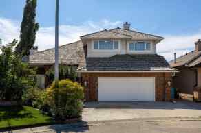 Just listed Douglasdale/Glen homes for sale new 21 Douglas Woods Manor SE in Douglasdale/Glen Calgary