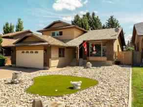 Detached Ridgewood homes