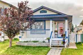 Detached Applewood Park homes