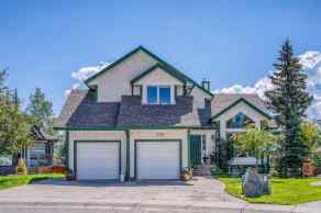 Detached Cougar Creek homes