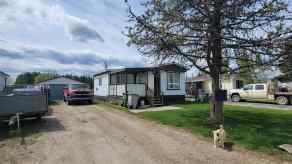 Detached Edson homes