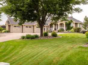 Just listed Southridge homes for sale new 53 Sandstone Road S in Southridge Lethbridge