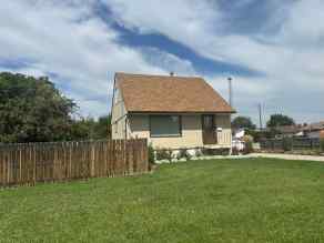 Detached Taber homes