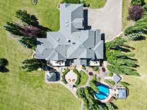 Detached Rural Foothills County homes
