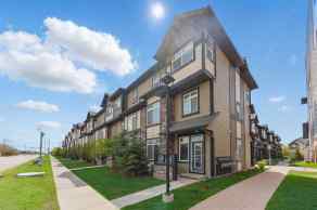 Row/Townhouse Wentworth homes